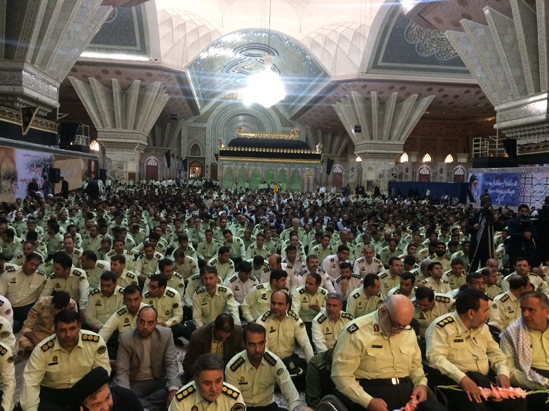 قادة قوي الأمن الداخلي يجددون العهد مع مبادئ الامام الخميني الراحل