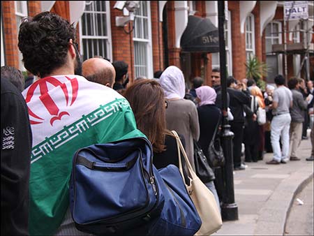 السفارة الايرانية في لندن تدعو ابناء الجالية للمشاركة الواسعة في الانتخابات