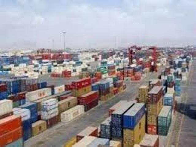 تصدير اكثر من 736 مليون دولار من البضائع من محافظة أصفهان