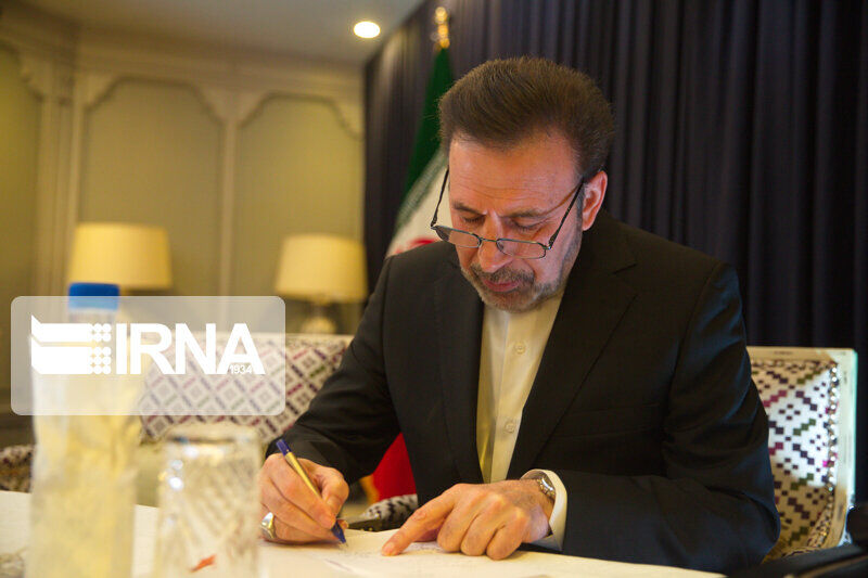 واعظی : علی ترامب ان ینتظر هزائم متلاحقة