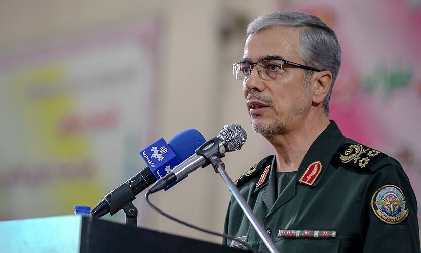 اللواء باقري: سياسة إيران الاستراتيجية هي رفع الحظر بشكل كامل