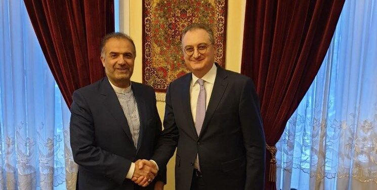السفير الايراني في موسكو يجري مباحثات مع نائب وزير الخارجية الروسي