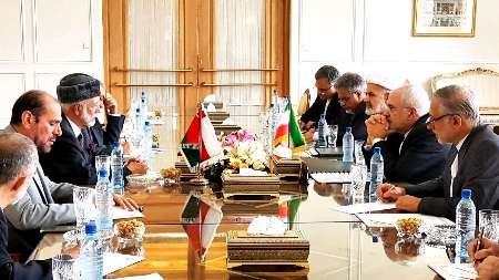 ايران وعمان تؤكدان تعزيز العلاقات الاقتصادية بموازاة العلاقات السياسية الطيبة