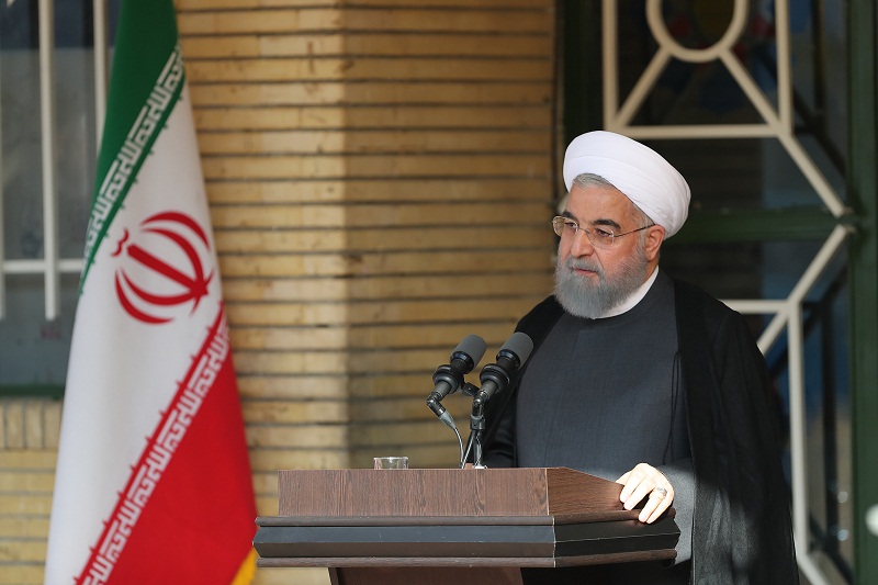 الرئيس روحاني: اليوم الأول من 'مهر' بداية الجهد والمثابرة للتعلم