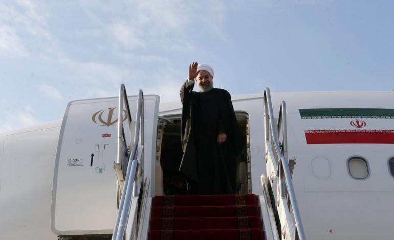 روحانی یغادر طهران متوجها الي أنقرة