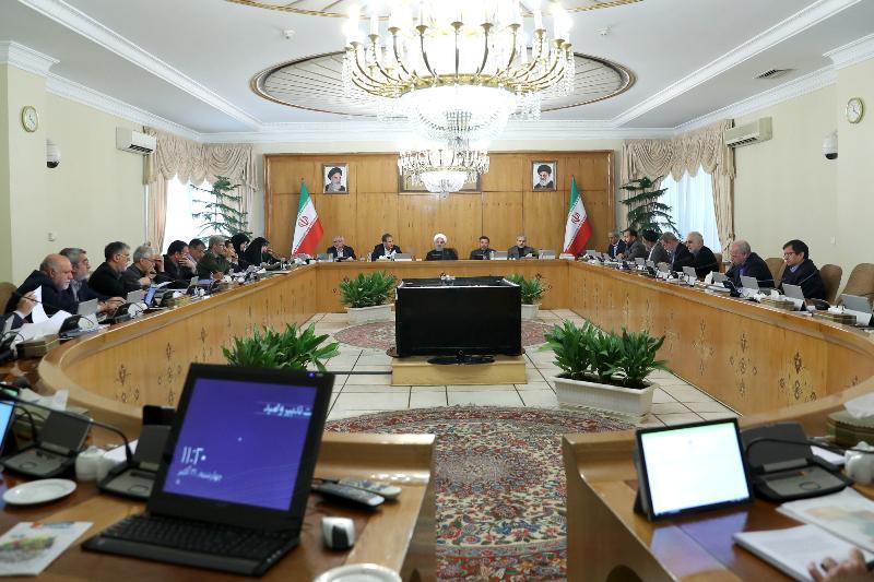 رئيس الجمهورية : الولايات المتحدة اُرغِمَت علي التراجع أمام الشعب الايراني
