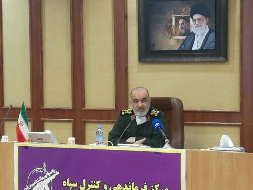 القوة البرية للحرس الثوري تجري مناورات صحية-علاجية في سبع محافظات