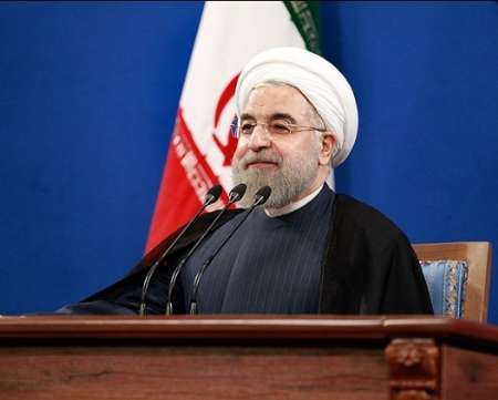 الرئيس روحاني: الزيادة في الرواتب ستكون اعلي من نسبة التضخم