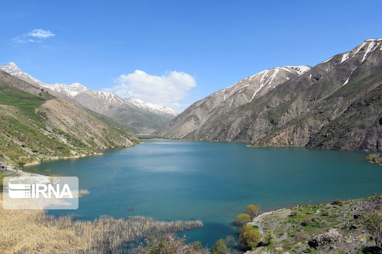 بحيرة كهر في اشترانكوه بمحافظة لرستان