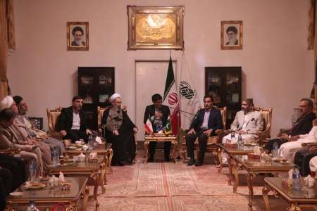 رئيس المجلس الوطني الباكستاني: العلاقات مع ايران ودية واخوية وراسخة