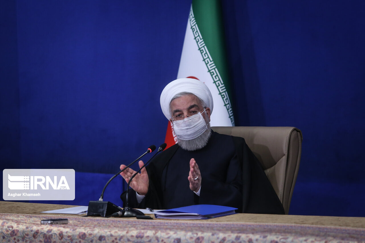 الرئيس روحاني : بمقاومة الشعب وتوجيهات قائد الثورة تمكنا من اجتياز الصعاب