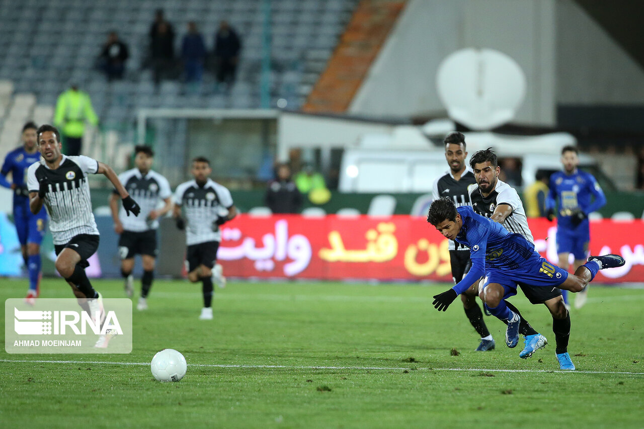 استقلال طهران يتقدم الى المركز الثالث في الدوري الايراني