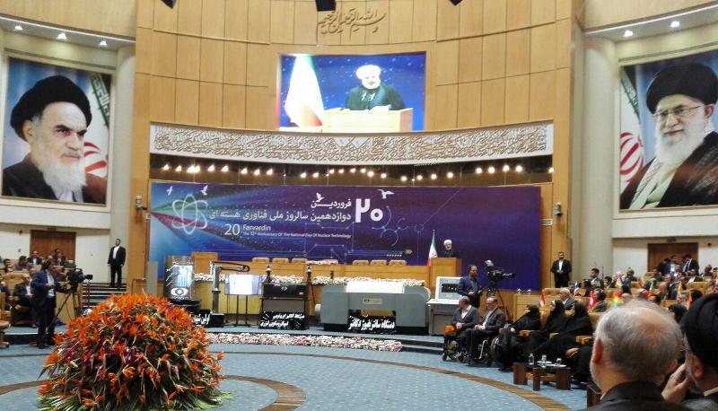روحاني: الصناعة النووية الايرانية ماضية الي الأمام بسرعة