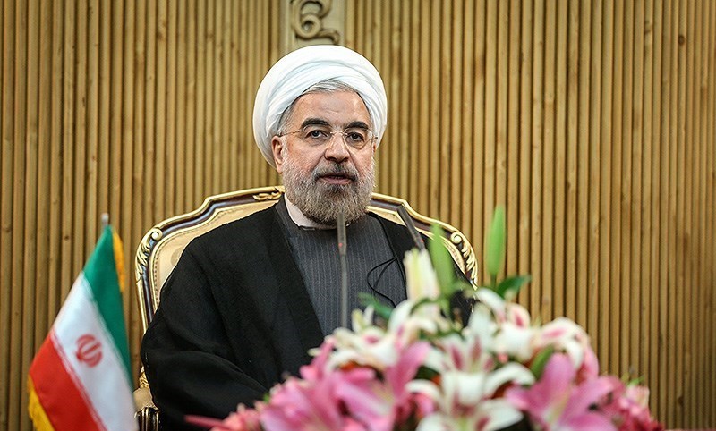 الرئيس روحاني: بحر قزوين محور للوحدة والتعاون