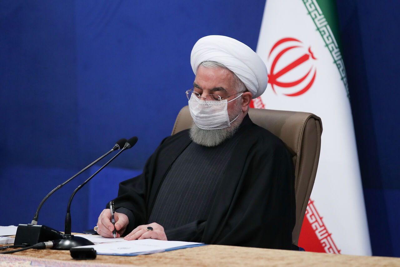 الرئيس روحاني يهنئ نظيره البلغاري بمناسبة ذكرى اليوم الوطني لبلاده