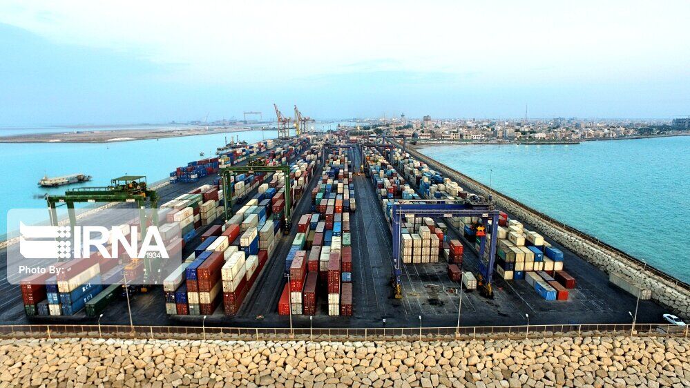 مسؤول : ايران تخطت الـ 44 مليار دولار في مجال التجارة الخارجية