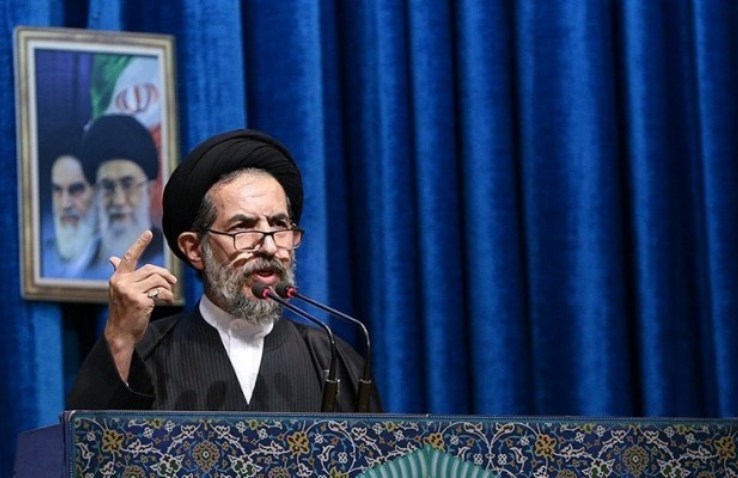 استقلال ايران السياسي يعد رصيدا كبيرا لها