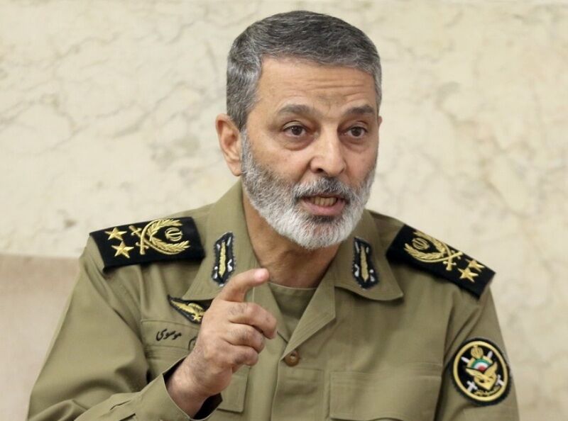 اللواء موسوي : الجيش الايراني ينشئ 300 مركز علاجي في انحاء البلاد