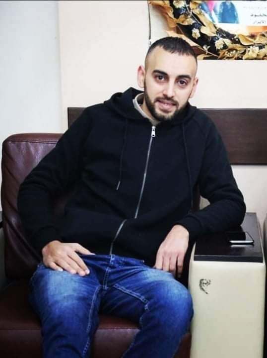 استشهاد فلسطيني على احد الحواجز بالضفة الغربية المحتلة
